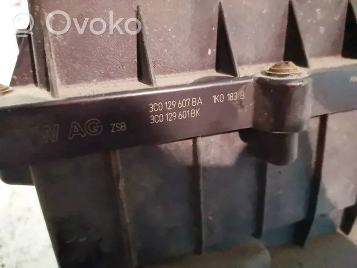 Skoda Octavia Mk2 (1Z) Obudowa filtra powietrza 3c0129607ba
