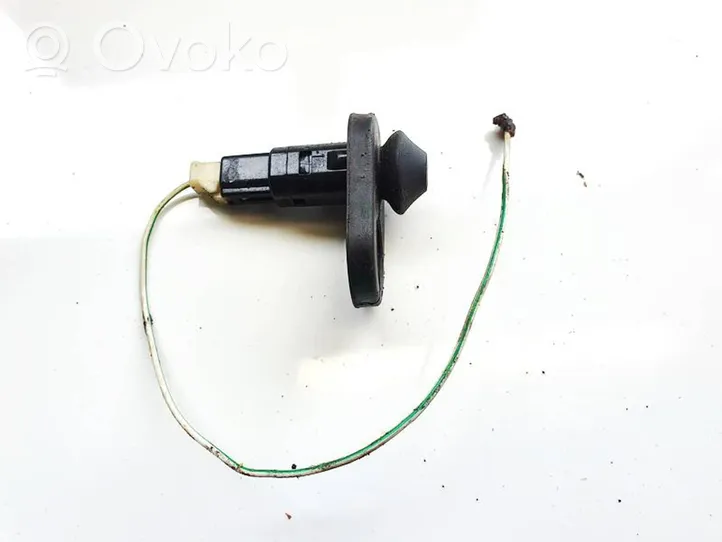 Toyota Avensis T250 Sensor de la puerta delantera coupé 