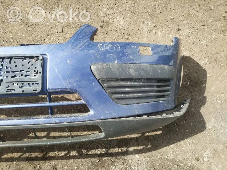 Ford Focus Front bumper melynas