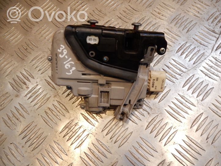 Audi A6 S6 C6 4F Serrure de porte avant 4F0837016B