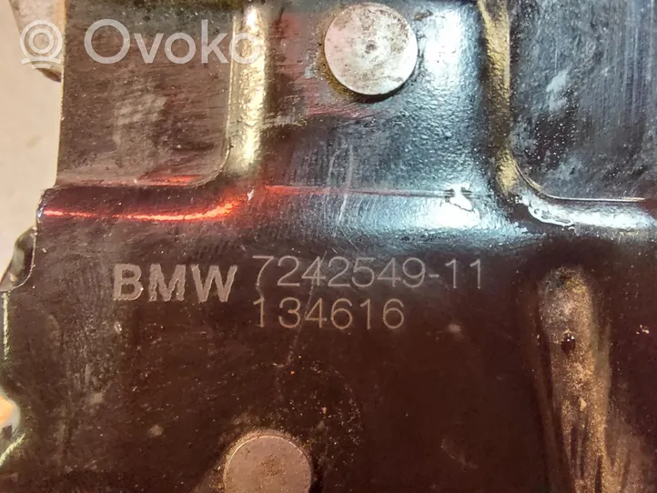 BMW 1 F20 F21 Konepellin lukituksen salpahaka 7242549