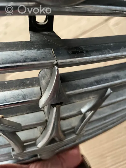 Maserati Quattroporte Grille calandre supérieure de pare-chocs avant AME15216