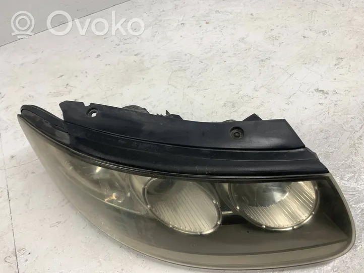 Hyundai Santa Fe Lampa przednia 921022BXXX