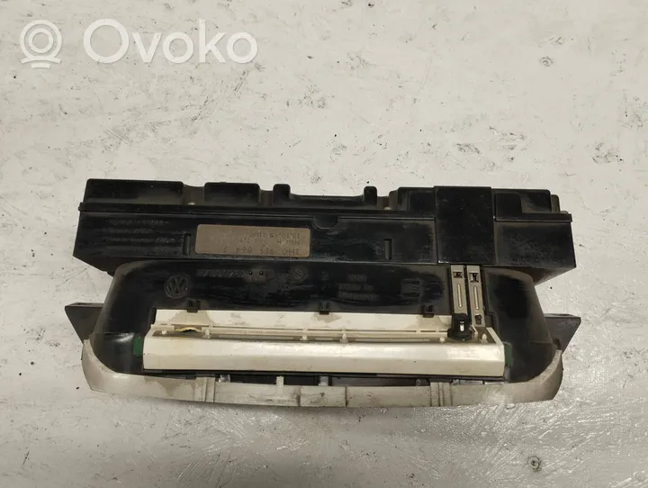 Volkswagen Golf III Tachimetro (quadro strumenti) 88311188