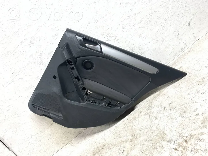 Volkswagen Golf VI Rivestimento della portiera posteriore 5K4868114