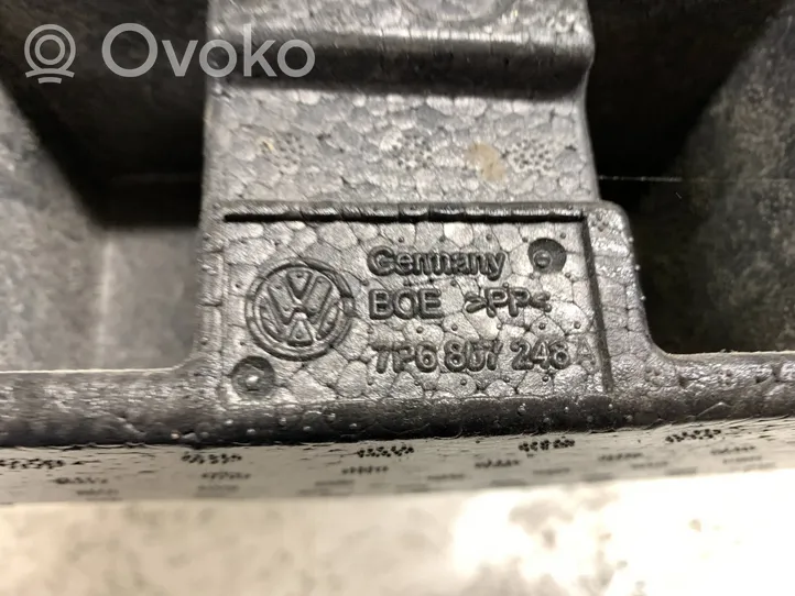 Volkswagen Touareg II Barre renfort en polystyrène mousse 7P6807248