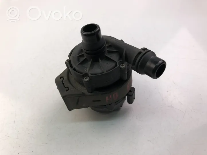 BMW i3 Pompa dell’acqua 8600286