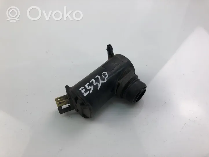 Mazda MPV II LW Pompe lave-phares 8603101260