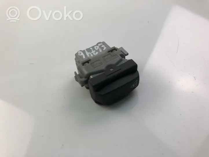 Renault Megane III ESP (stability program) switch 107843B