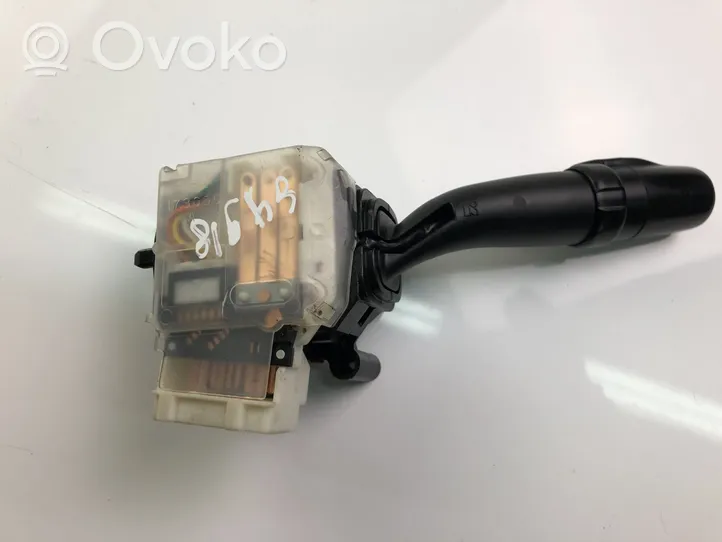 Toyota Avensis Verso Leva/interruttore dell’indicatore di direzione e tergicristallo 8414044020