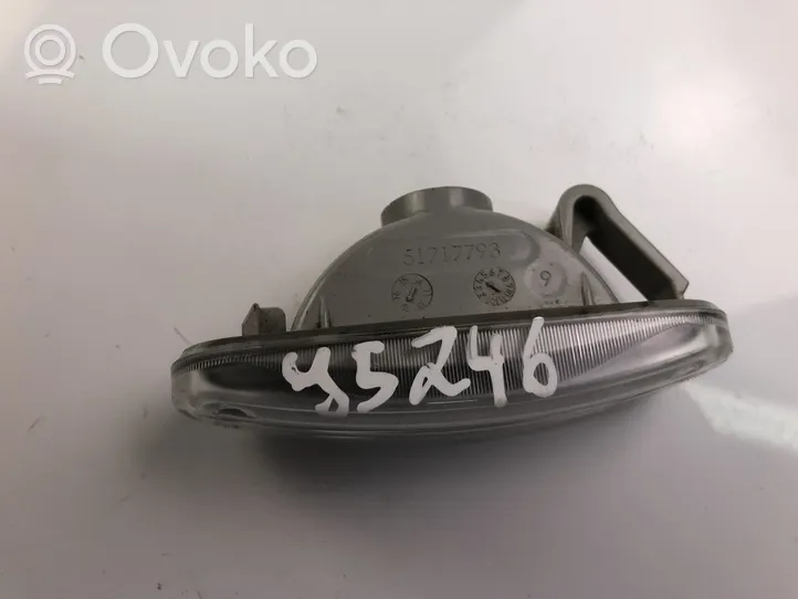 Fiat Qubo Takapuskurin suuntavilkku 51717793