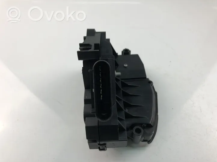 Volvo V60 Serratura portiera anteriore 31301742