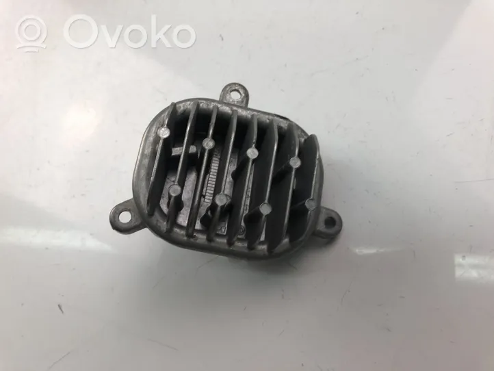 Audi A4 S4 B9 Ajovalojen virranrajoitinmoduuli Xenon 1308310483C3