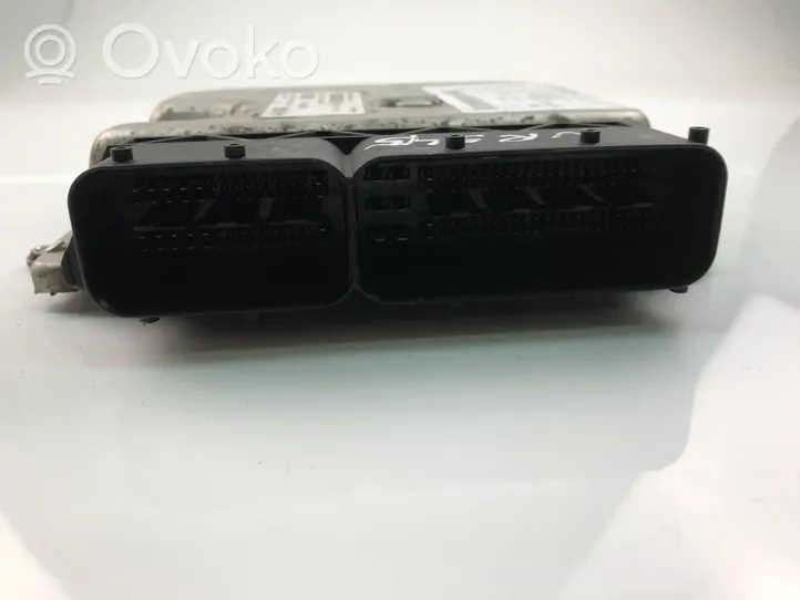 Opel Combo D Unité de commande, module ECU de moteur 55266282