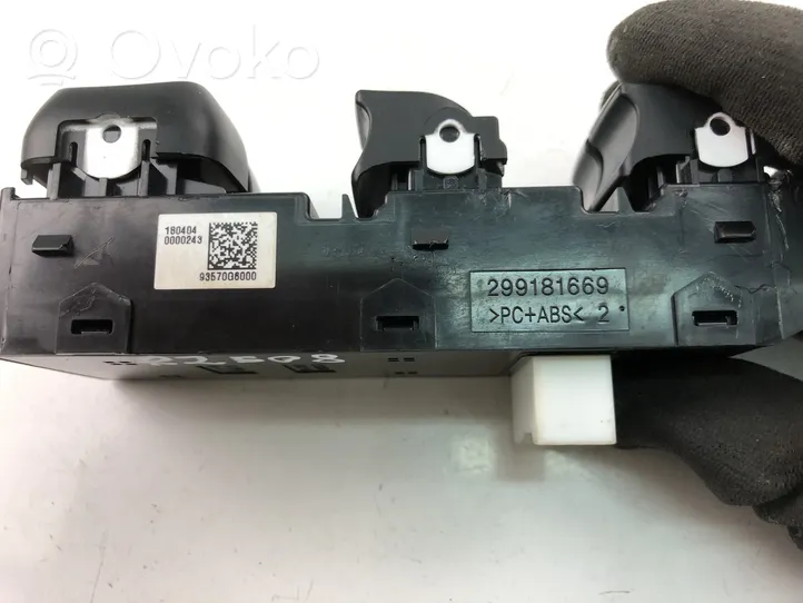 KIA Picanto Electric window control switch 299181669