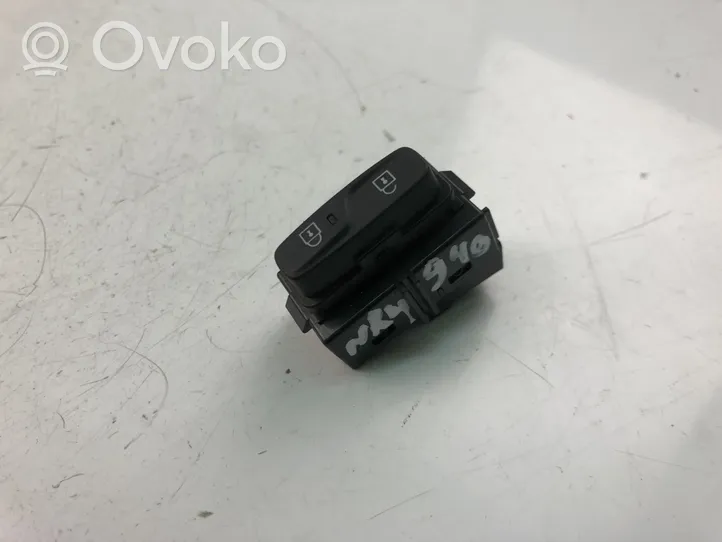 Volvo V60 Przycisk centralnego zamka 31376498