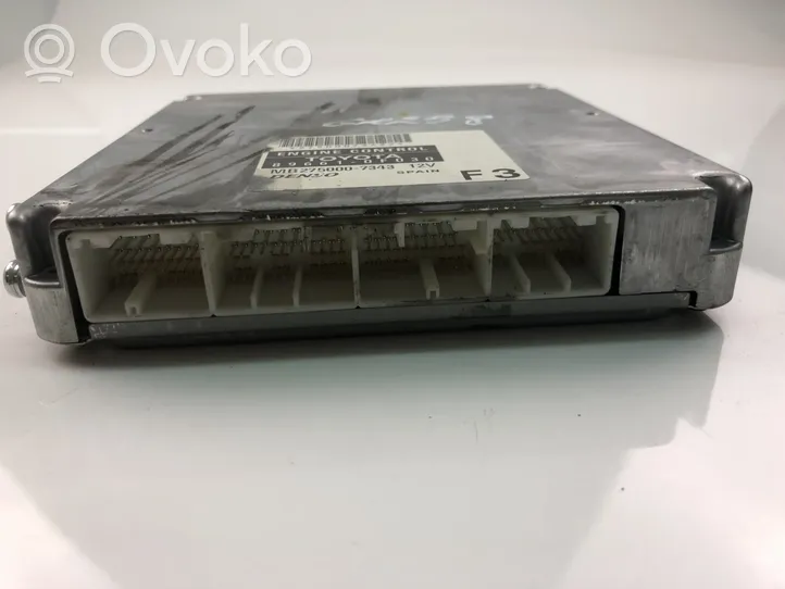 Toyota Corolla Verso E121 Unité de commande, module ECU de moteur 896610F030