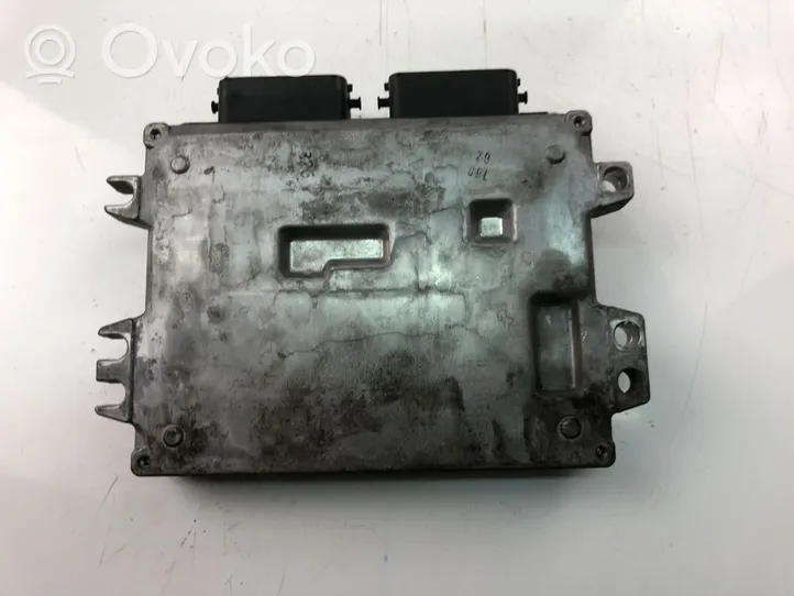 Suzuki Swift Unité de commande, module ECU de moteur 3392072K0