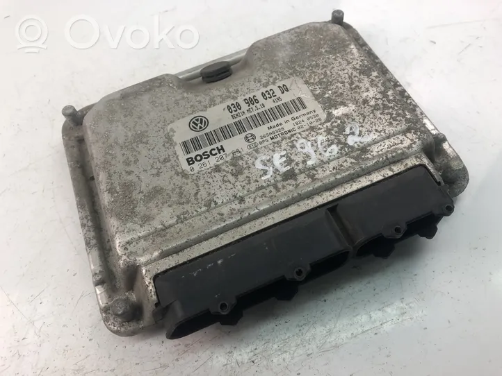 Volkswagen Lupo Unité de commande, module ECU de moteur 030906032DQ