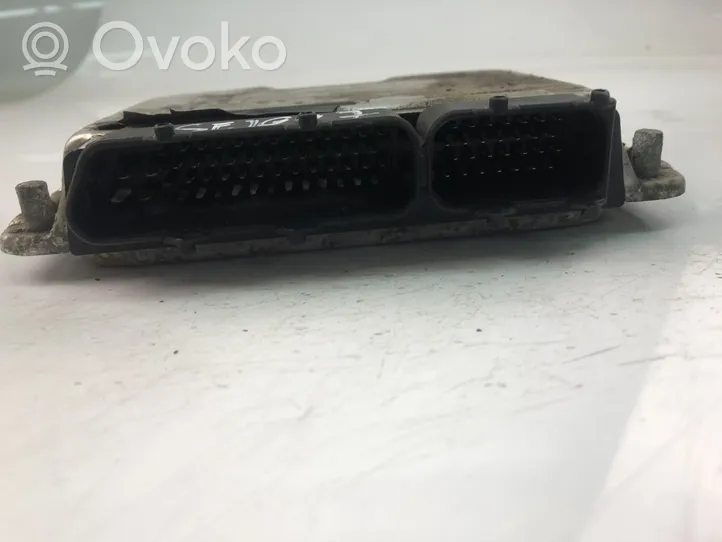 Seat Cordoba (6K) Komputer / Sterownik ECU silnika 6K0906032J