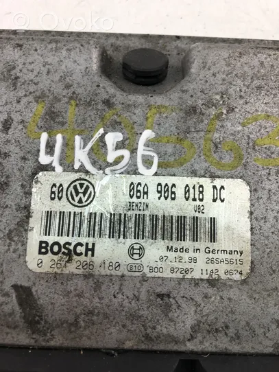 Volkswagen Bora Unité de commande, module ECU de moteur 06A906018DC