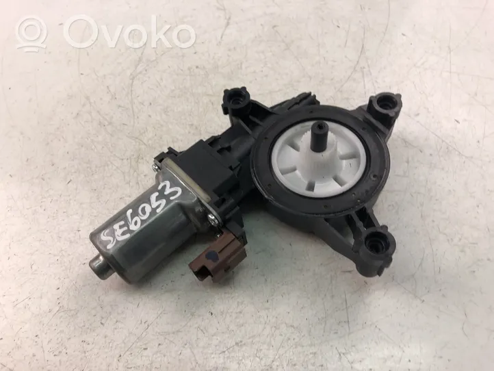 Dacia Sandero Front door window regulator motor 