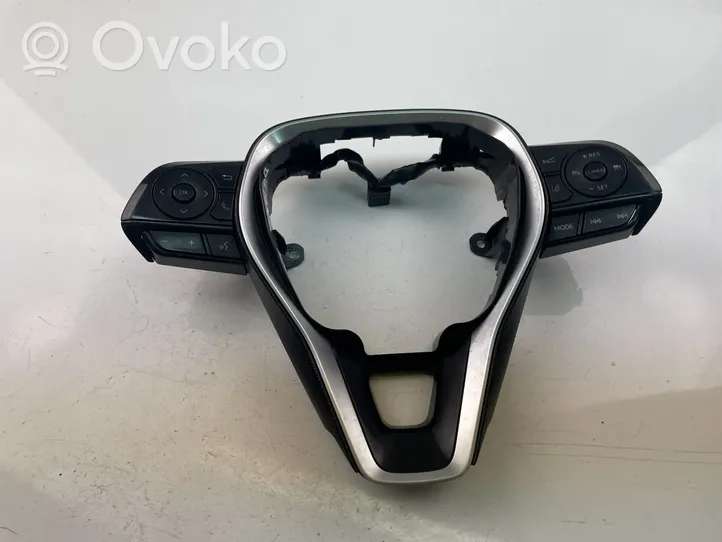 Toyota RAV 4 (XA50) Boutons / interrupteurs volant CS2201