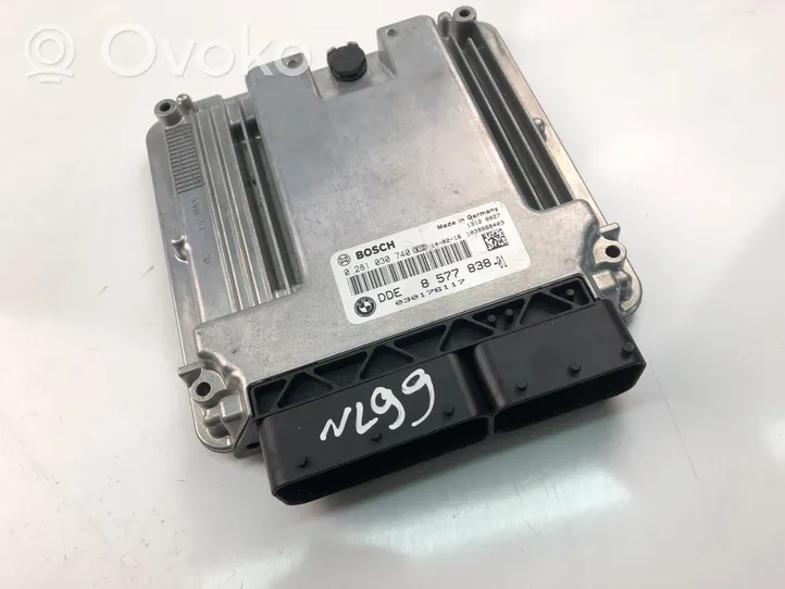 BMW X5 F15 Centralina/modulo motore ECU 8577838