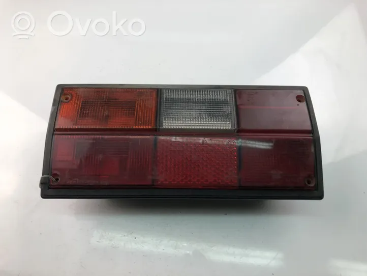 Volkswagen Transporter - Caravelle T3 Tailgate rear/tail lights 251945257F