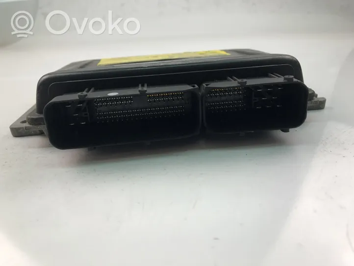 Mini One - Cooper R50 - 53 Komputer / Sterownik ECU silnika 7520019