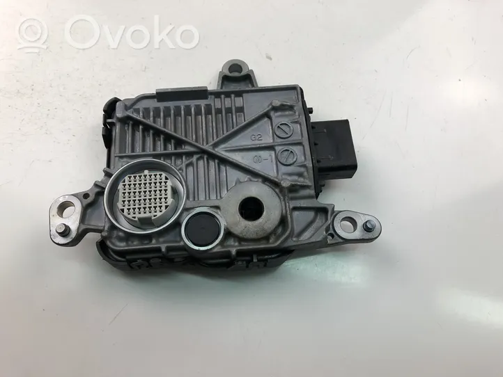 Volvo XC40 Pavarų dėžės valdymo blokas 32240939