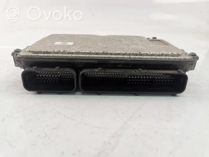 Toyota Aygo AB40 Komputer / Sterownik ECU silnika 896610H440