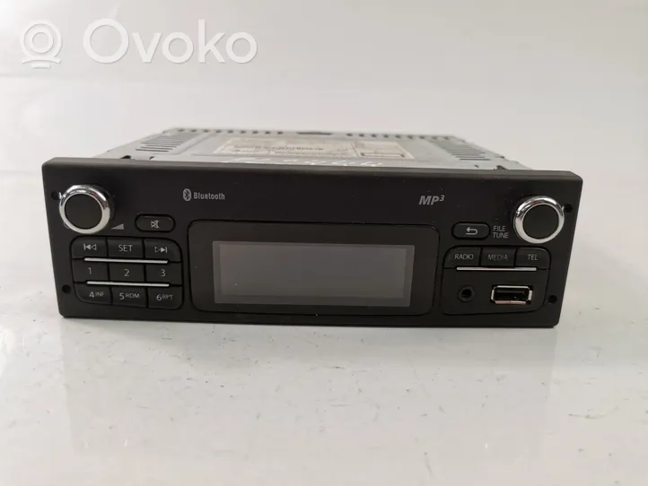 Mercedes-Benz Citan W415 Radio/CD/DVD/GPS-pääyksikkö 281150213R