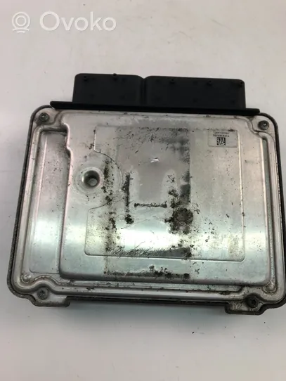 Chevrolet Captiva Unité de commande, module ECU de moteur 96813187