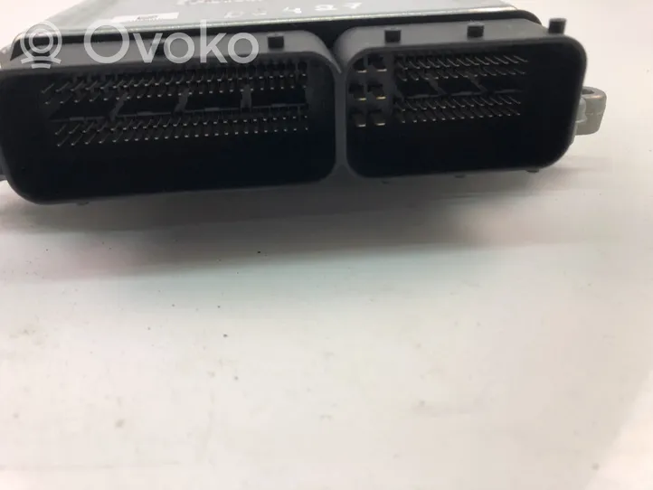 Volvo V60 Centralina/modulo motore ECU 31336983