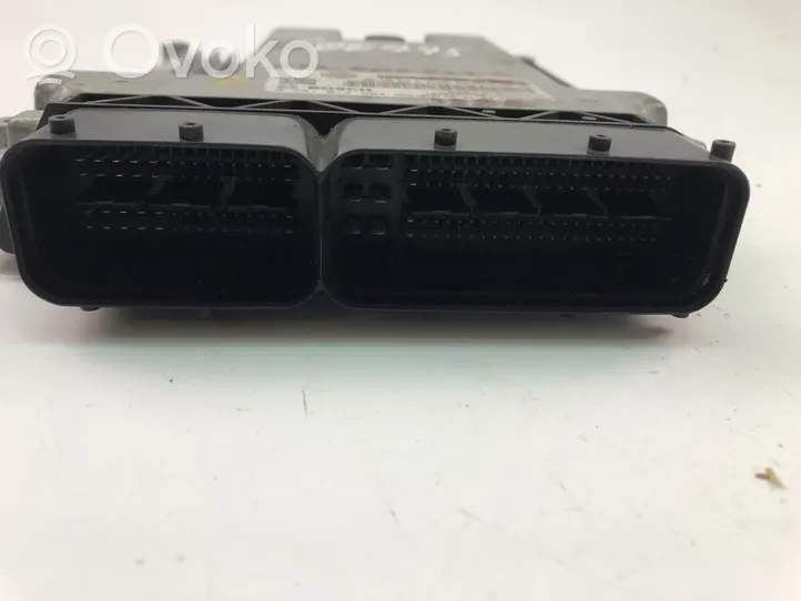 Volkswagen Scirocco Unité de commande, module ECU de moteur 03L906022AG