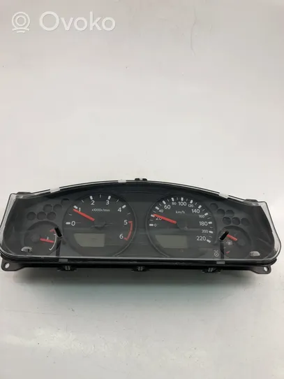 Nissan NP300 Compteur de vitesse tableau de bord VP5NFF10819