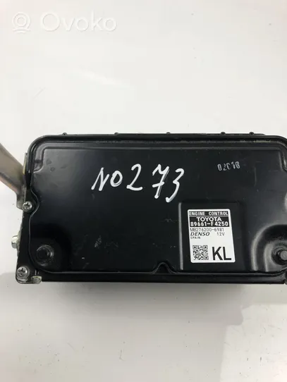 Toyota C-HR Unité de commande, module ECU de moteur 89661F4250