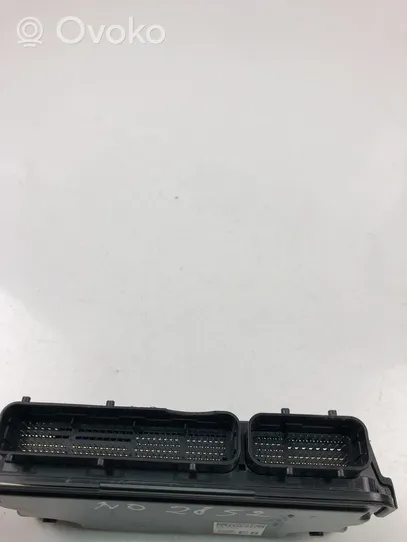 Toyota Yaris XP210 Motorsteuergerät ECU 89661K0082