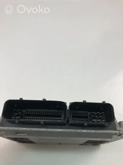 Volkswagen Polo Centralina/modulo motore ECU 06A906033JA