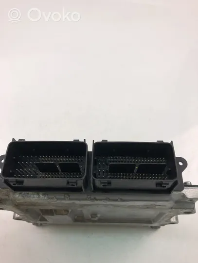 Volvo V40 Centralina/modulo motore ECU 31452623