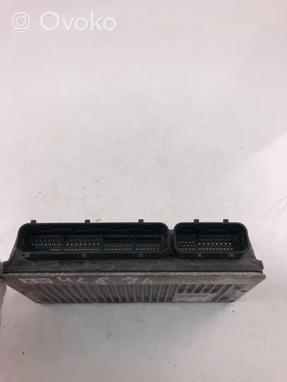 Toyota Yaris Komputer / Sterownik ECU silnika 896610DT20