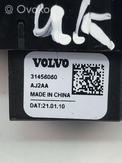 Volvo XC40 Silniczek podnośnika szyby drzwi 31456060