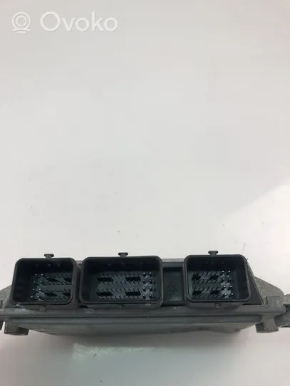 Renault Twingo II Centralina/modulo motore ECU 8201076690