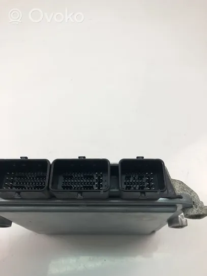 Volvo V50 Centralina/modulo motore ECU 31211071AA