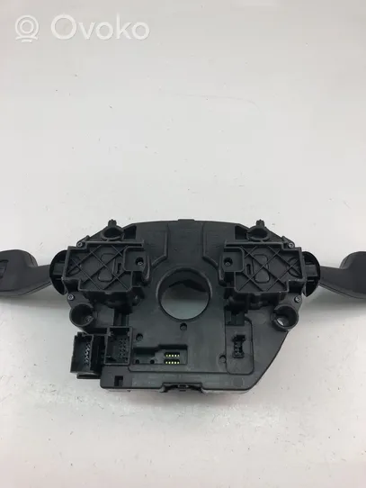 BMW 4 F32 F33 Leva/interruttore dell’indicatore di direzione e tergicristallo 935114501