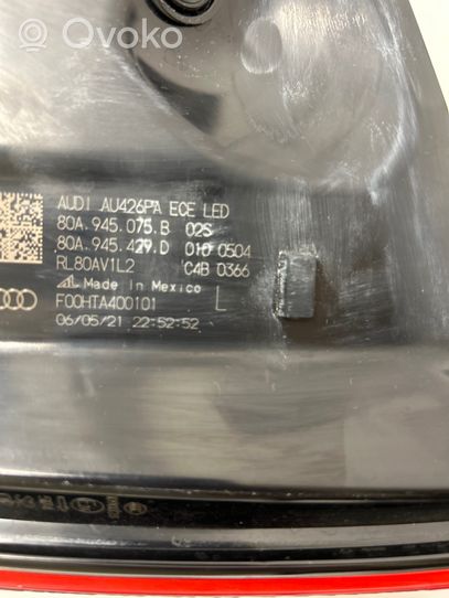 Audi Q5 SQ5 Lampy tylne / Komplet 80A945075B