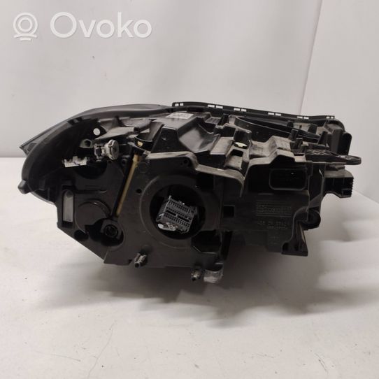 BMW X1 F48 F49 Lampa przednia 5A01171