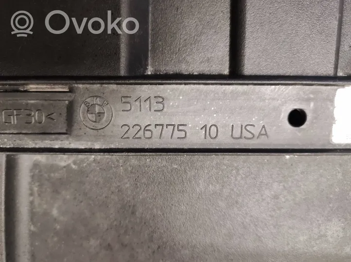 BMW X7 G07 Деталь (детали) канала забора воздуха 51132267751