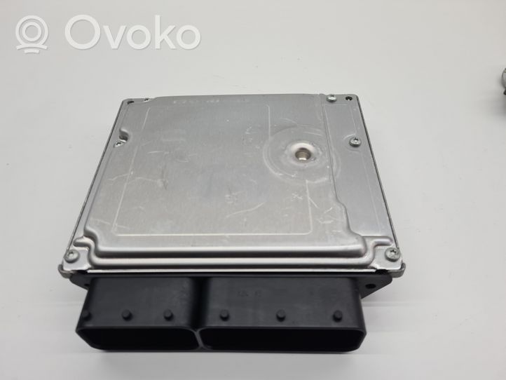 Mercedes-Benz E W211 Komputer / Sterownik ECU i komplet kluczy A6461530091